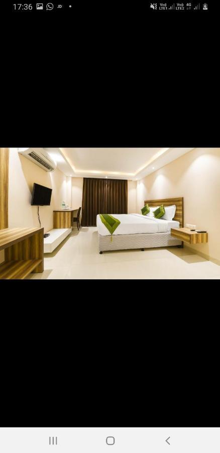 فندق غورغاونفي  Aval International المظهر الخارجي الصورة